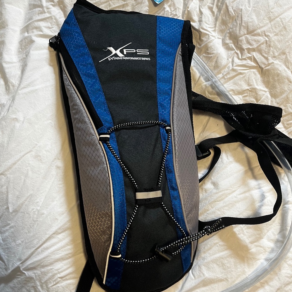 XPS Hydration Pack